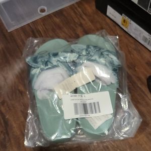 Brand new never opened Victoria secret slides